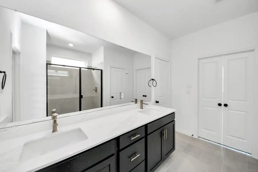 Furnished interior view inside a new home in , Katy (Image 8).