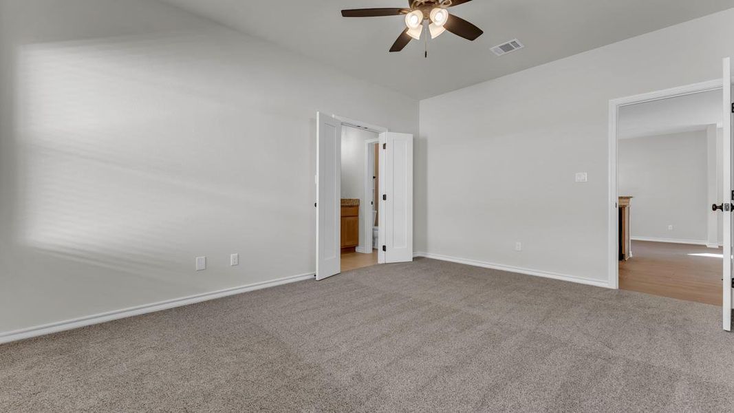 Spacious, unfurnished interior of a new home in , Marble Falls (Image 26). Spacious, unfurnished interior of a new home in , Marble Falls (Image 26).