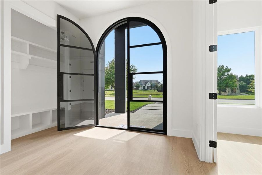 Spacious, unfurnished interior of a new home in , Forney (Image 26). Spacious, unfurnished interior of a new home in , Forney (Image 26).