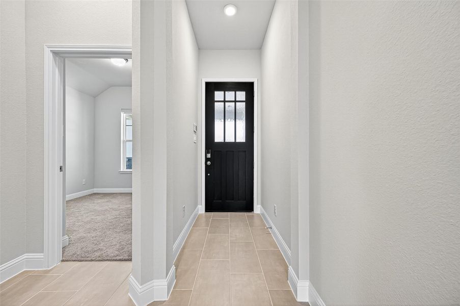 Spacious, unfurnished interior of a new home in Jordan Ranch: Signature Series, Katy (Image 41).