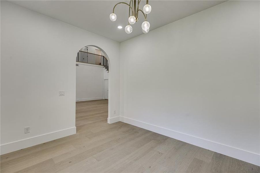 Spacious, unfurnished interior of a new home in , Gainesville (Image 80).