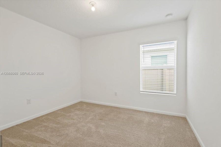 Spacious, unfurnished interior of a new home in , Palm Bay (Image 35). Spacious, unfurnished interior of a new home in , Palm Bay (Image 35).