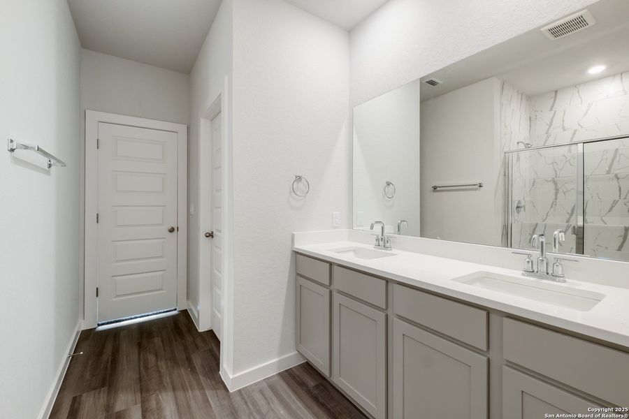 Furnished interior view inside a new home in Talley Fields, San Antonio (Image 7). Furnished interior view inside a new home in Talley Fields, San Antonio (Image 7).