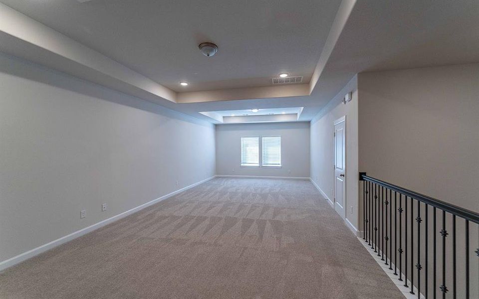 Spacious, unfurnished interior of a new home in Sonoma Verde, Rockwall (Image 19).