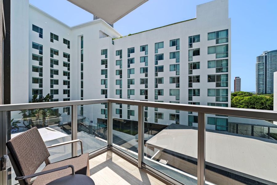 23-web-or-mls-1611-sw-2nd-ave-702 23-web-or-mls-1611-sw-2nd-ave-702