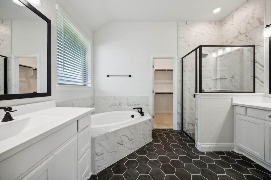 Furnished interior view inside a new home in Summer Crest, Fort Worth (Image 13). Furnished interior view inside a new home in Summer Crest, Fort Worth (Image 13).