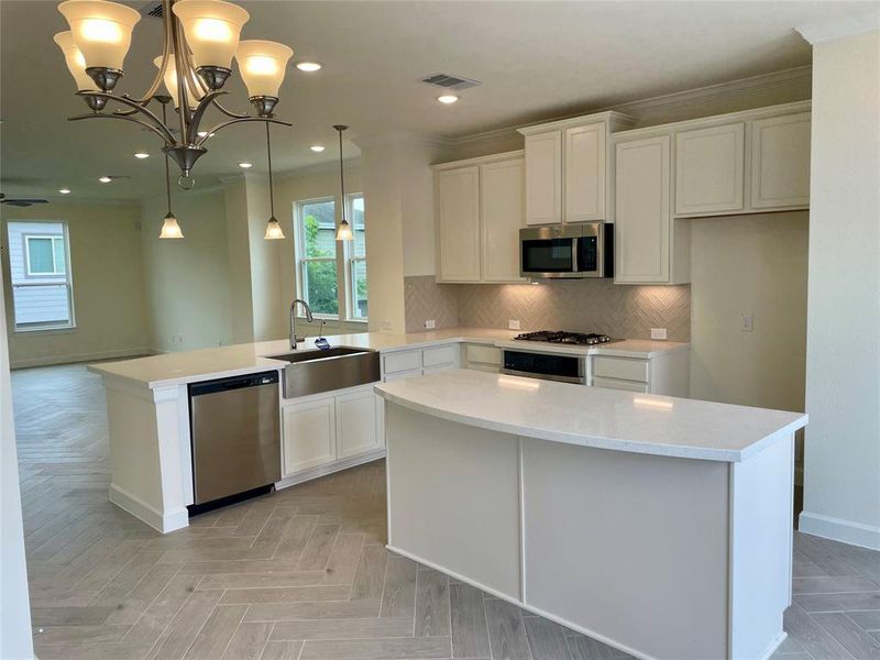 Kitchen with island