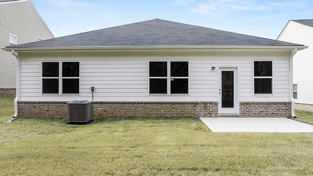 Representative exterior details of a home built from the Cali by D.R. Horton in The Reserve at Calcutta, Stockbridge (Image 2).