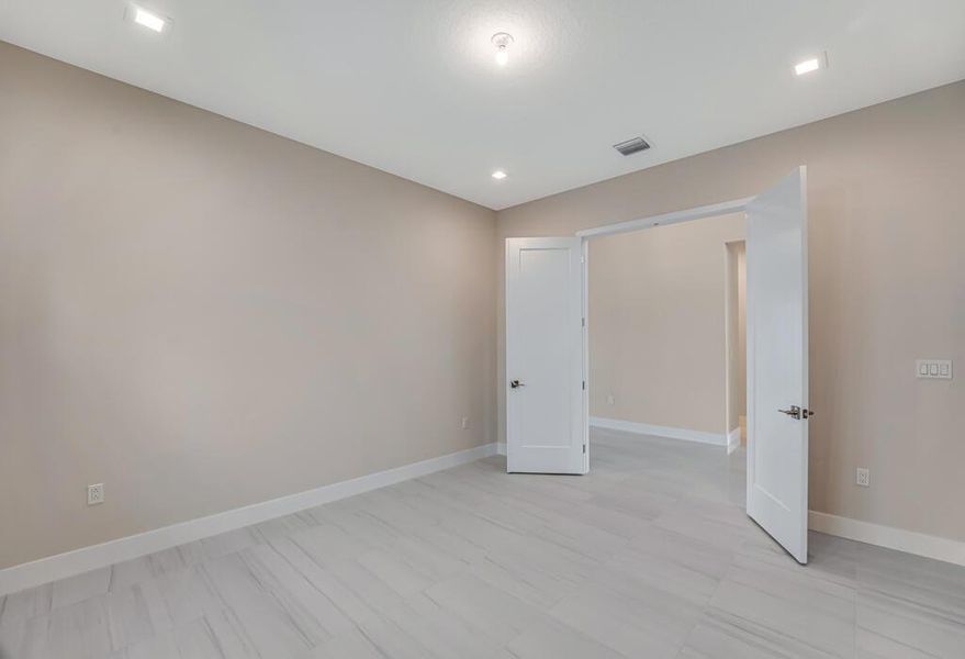 Furnished interior view inside a new home in Apex at Avenir, Palm Beach Gardens (Image 16). Furnished interior view inside a new home in Apex at Avenir, Palm Beach Gardens (Image 16).