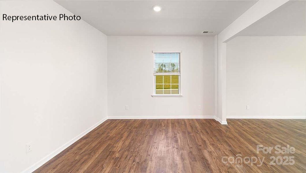 Spacious, unfurnished interior of a new home in Nolen Farm, Gastonia (Image 16).