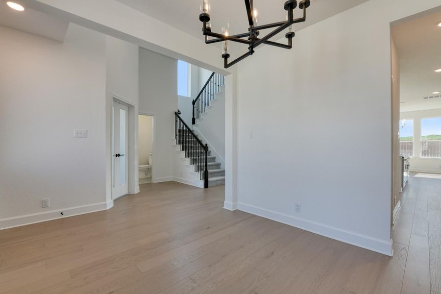 Image 39 representing the Nathaniel by Ashton Woods in Megan's Landing 70's, Castroville, TX.