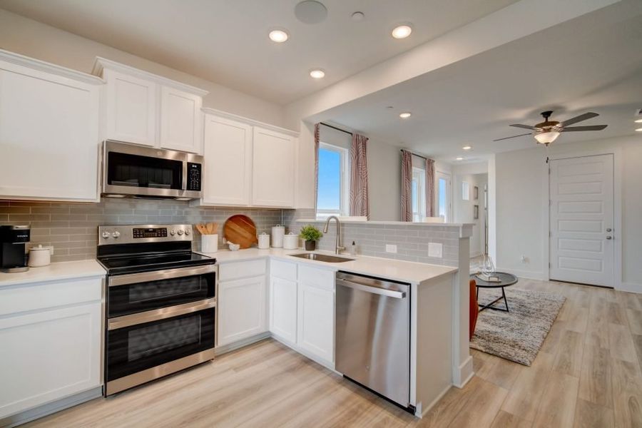 Furnished interior view inside a new home in Avery Centre, Round Rock (Image 10).