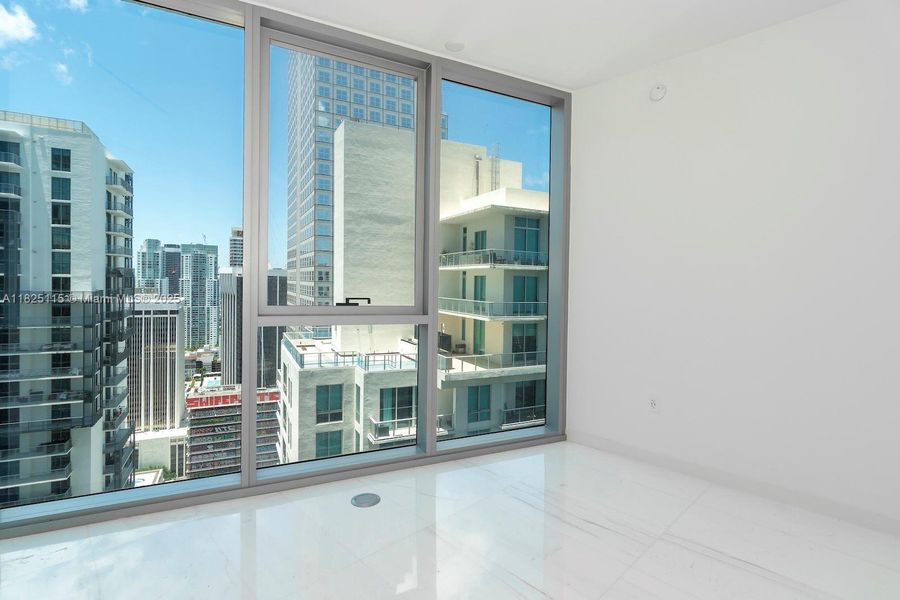 Image 33 of a home in Aston Martin Residences.