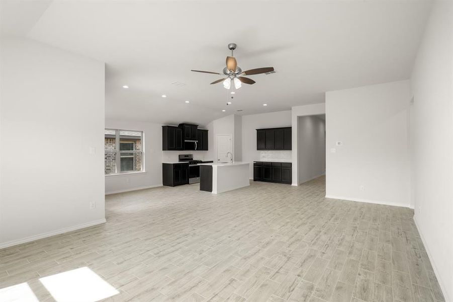 1905 Seminole- Living Room-2 1905 Seminole- Living Room-2