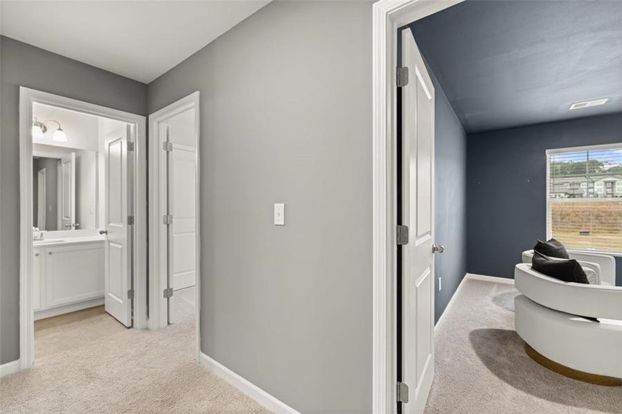 Image 46 of a home in Reeves Park. Image 46 of a home in Reeves Park.