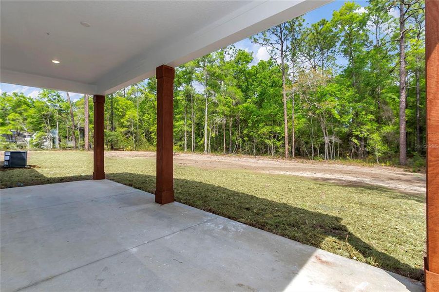 Exterior details and patio area of a home in , Ocala (Image 30).
