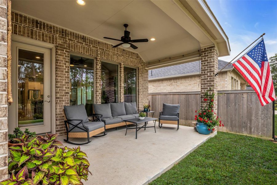 Sit here with your morning coffee or your evening beverage and melt away the day. Sit here with your morning coffee or your evening beverage and melt away the day.