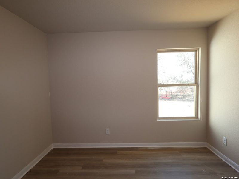 Spacious, unfurnished interior of a new home in Jordan's Ranch, San Antonio (Image 32).