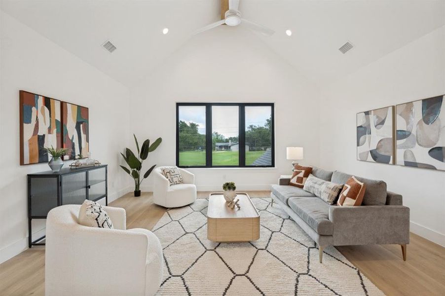 Furnished interior view inside a new home in , Farmers Branch (Image 5).