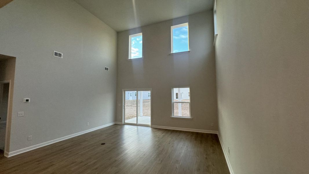 Spacious, unfurnished interior of a new home in Watson Hill, Summerville (Image 23).
