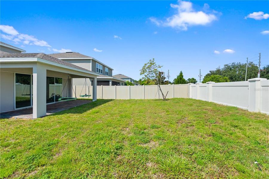 Exterior details and patio area of a home in , Apopka (Image 2).