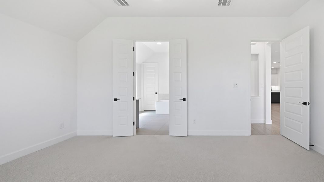 Spacious, unfurnished interior of a new home in Walsh, Fort Worth (Image 21). Spacious, unfurnished interior of a new home in Walsh, Fort Worth (Image 21).