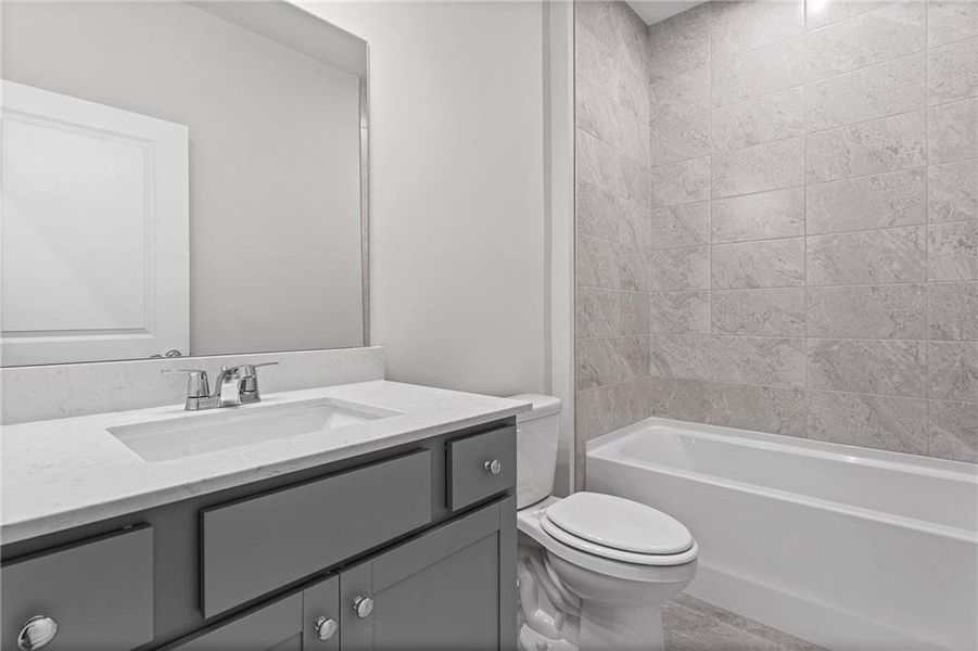 Furnished interior view inside a new home in Sun City Peachtree, Griffin (Image 8).