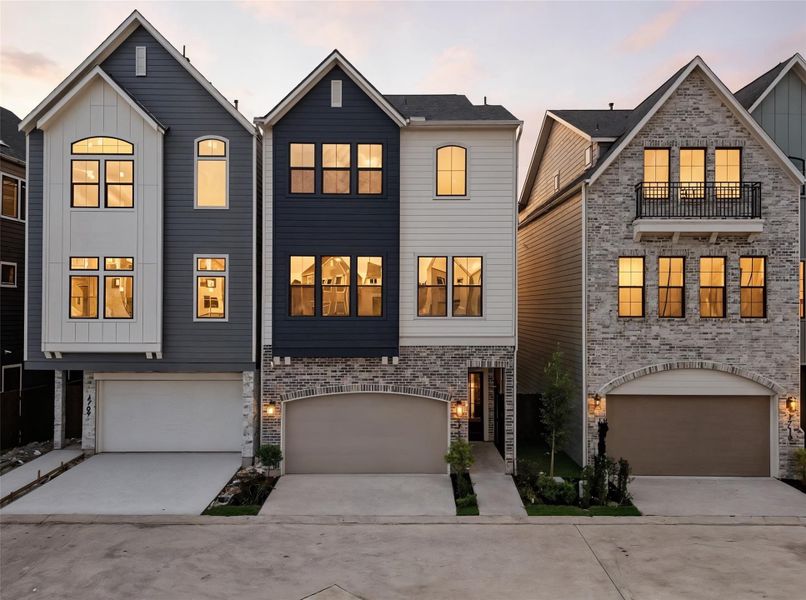 Home just finished and is staged Home just finished and is staged