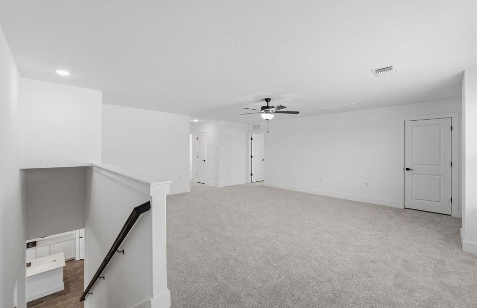 Spacious, unfurnished interior of a new home in Lagos, Manor (Image 17). Spacious, unfurnished interior of a new home in Lagos, Manor (Image 17).