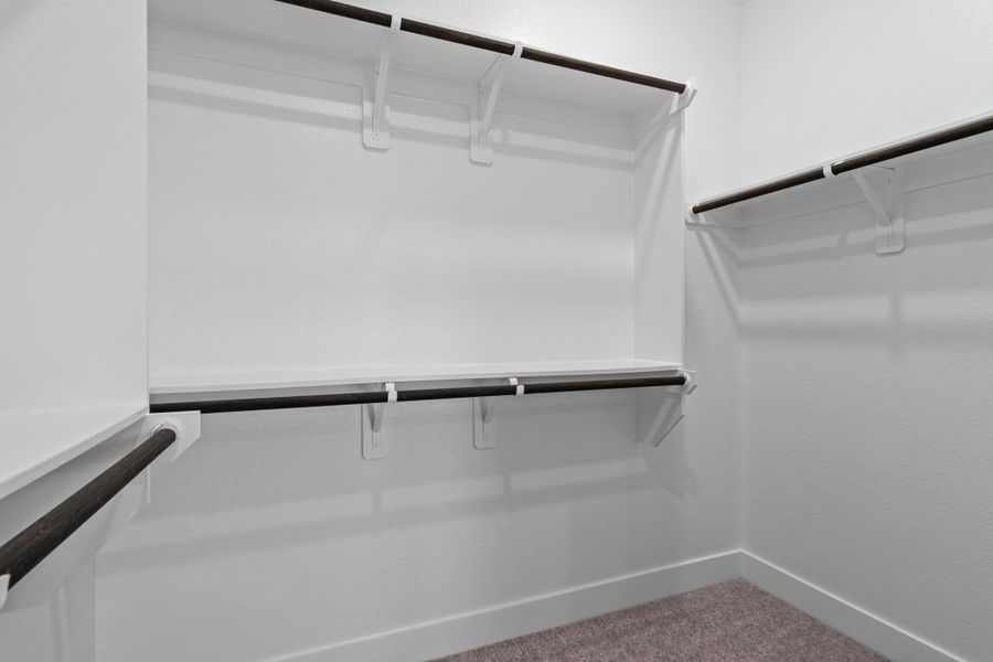 Spacious, unfurnished interior of a new home in Meridiana, Iowa Colony (Image 15).