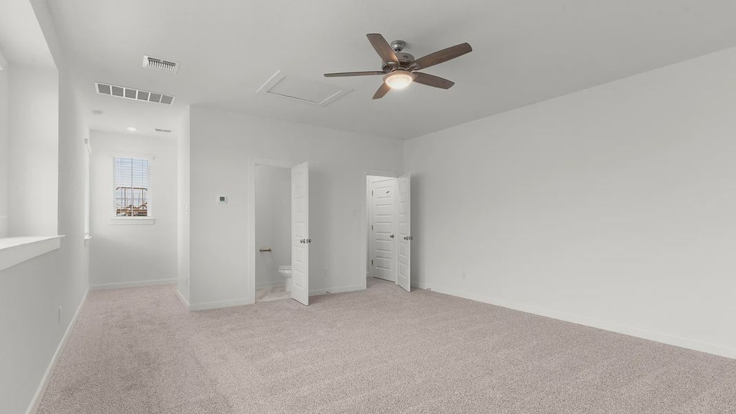 Representative unfurnished interior of a home built from the Bryson by Chesmar Homes in Newhaven, Manor (Image 20).