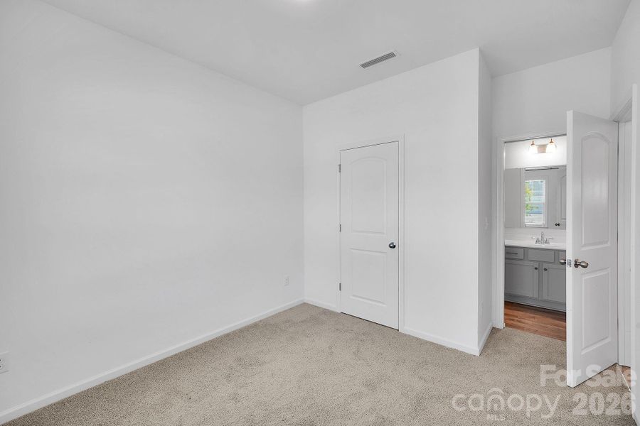 Spacious, unfurnished interior of a new home in , Dallas (Image 18). Spacious, unfurnished interior of a new home in , Dallas (Image 18).