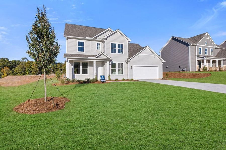 Exterior details and patio area of a home in Pickens Bluff, Hiram (Image 3). Exterior details and patio area of a home in Pickens Bluff, Hiram (Image 3).