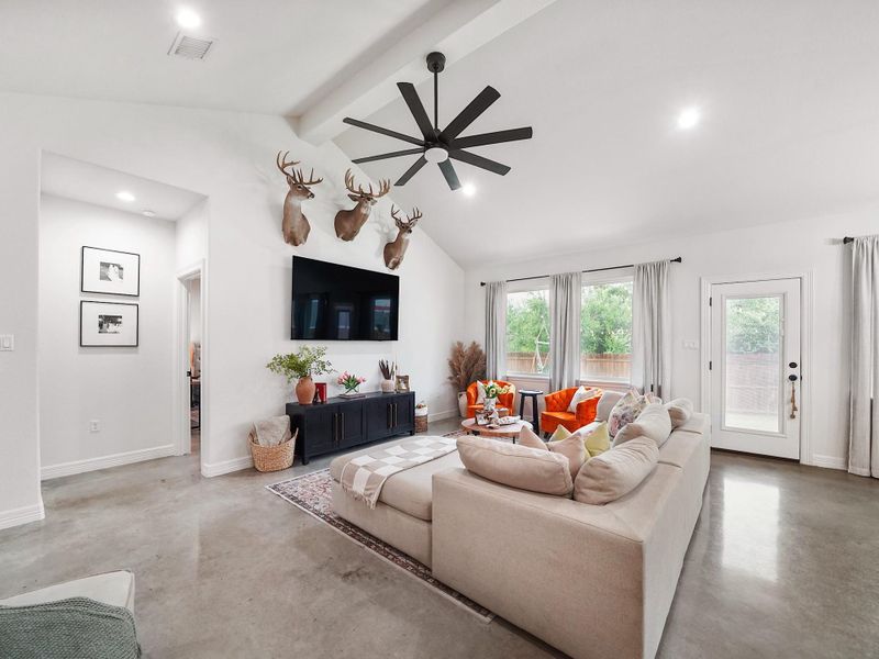 LIVING ROOM TV IS INCLUDED ALONG WITH TWO OTHER TV'S!