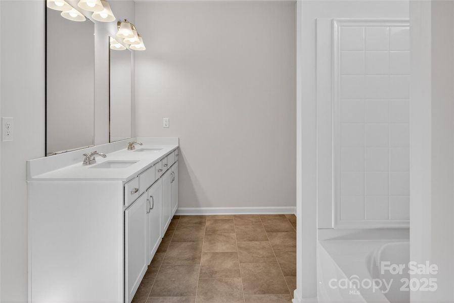 Image 20 of a home in Catawba Trace. Image 20 of a home in Catawba Trace.