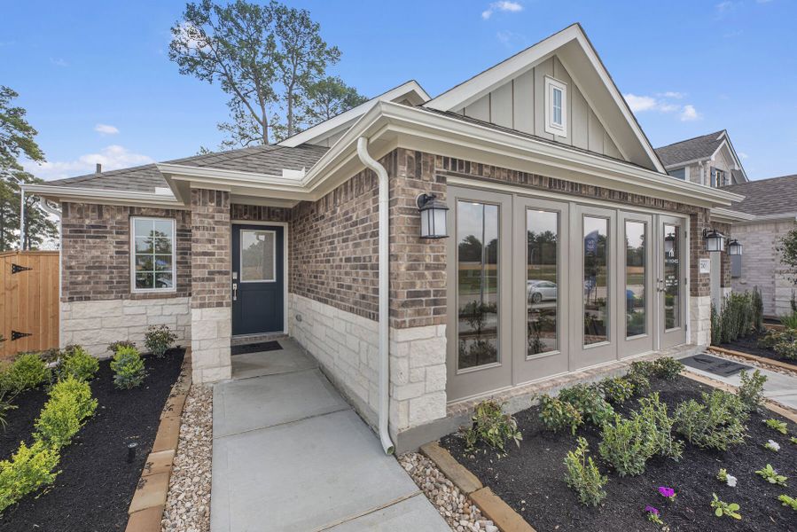 Front Exterior Front Exterior