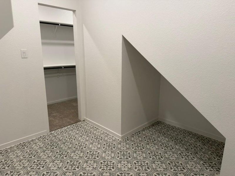 Spacious, unfurnished interior of a new home in Highland Village, Georgetown (Image 18).