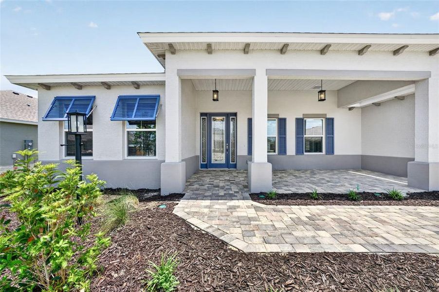 Exterior details and patio area of a home in , Ocala (Image 3). Exterior details and patio area of a home in , Ocala (Image 3).