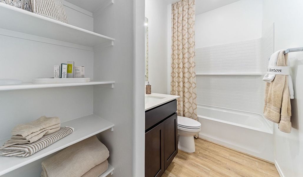 Furnished interior view inside a new home in Hanson Ridge, Vail (Image 27). Furnished interior view inside a new home in Hanson Ridge, Vail (Image 27).