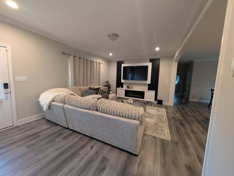 Furnished interior view inside a new home in , Walterboro (Image 9).