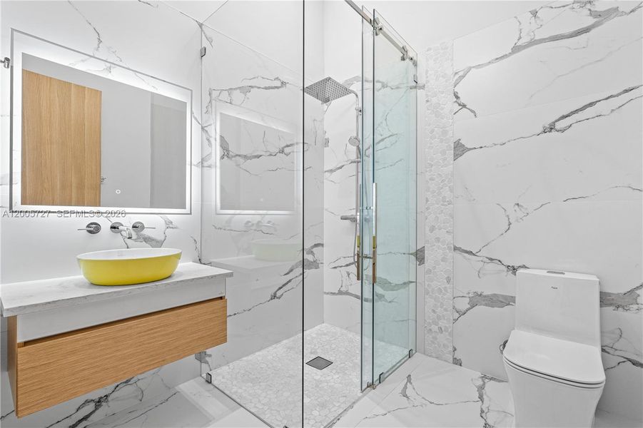 Furnished interior view inside a new home in , Hallandale Beach (Image 25).