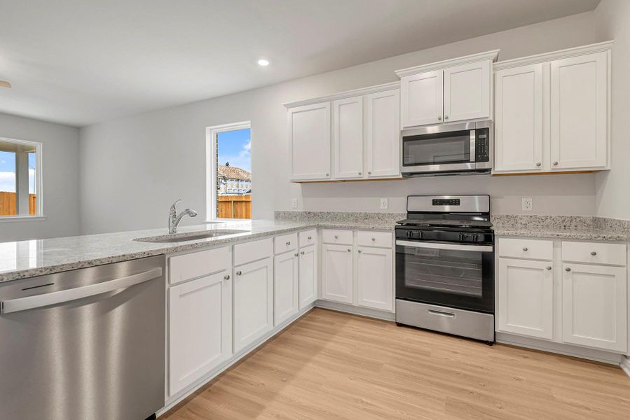 Furnished interior view inside a new home in Freeman Ranch, Katy (Image 4).