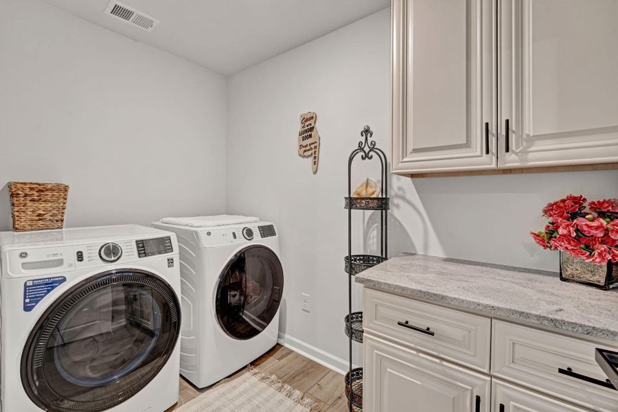 Furnished interior view inside a new home in , Hardeeville (Image 10).
