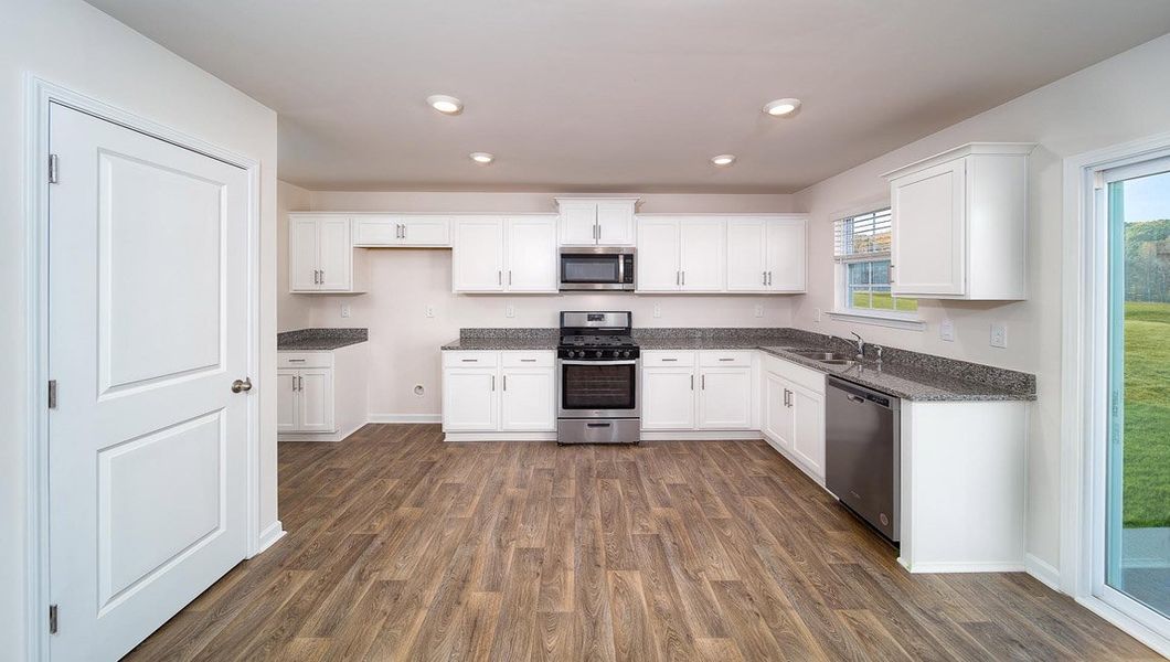 Representative furnished interior of a home built from the TAYLOR by D.R. Horton in Gibson Grove, Laurens (Image 5).