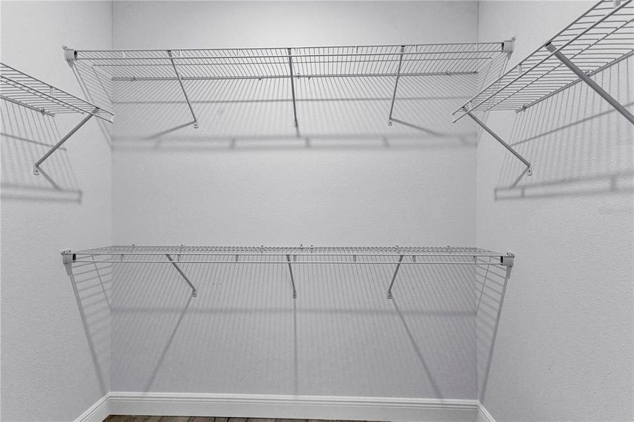 Spacious, unfurnished interior of a new home in , Daytona Beach (Image 25).