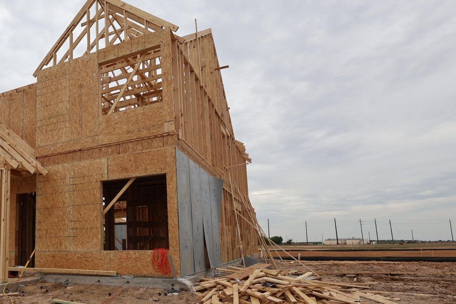 Let us show you how our advanced framing techniques have stood the test of time and allow more insulation for a quieter and more energy efficient home. Let us show you how our advanced framing techniques have stood the test of time and allow more insulation for a quieter and more energy efficient home.