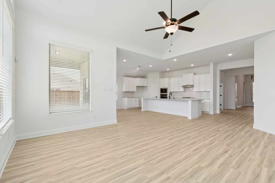 Spacious, unfurnished interior of a new home in Silo Mills, Joshua (Image 11). Spacious, unfurnished interior of a new home in Silo Mills, Joshua (Image 11).