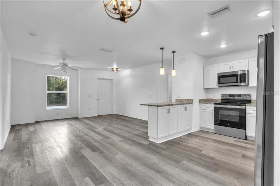 Image 34 of a home in .