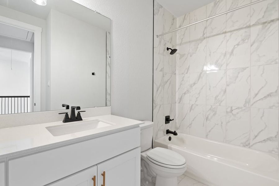 Image 48 of a home in Flora. Image 48 of a home in Flora.