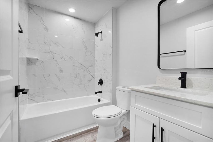 Furnished interior view inside a new home in , Ocala (Image 10).